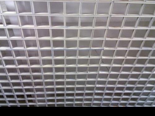 铝格吊顶格栅板