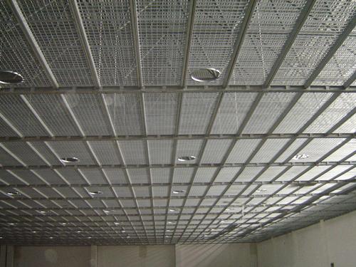 建筑吊顶钢格板