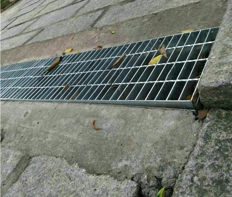 热浸镀锌钢格栅沟盖板